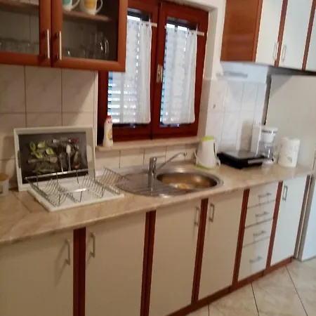 Park Apartment Pridraga